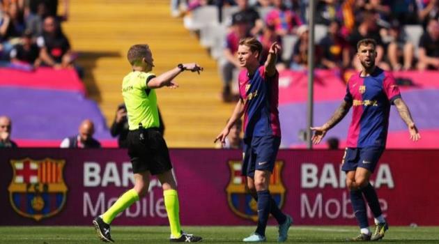 Frenkie de Jong: Từ Huyền Thoại Bóng Đá Đến Thủ Lĩnh Barca