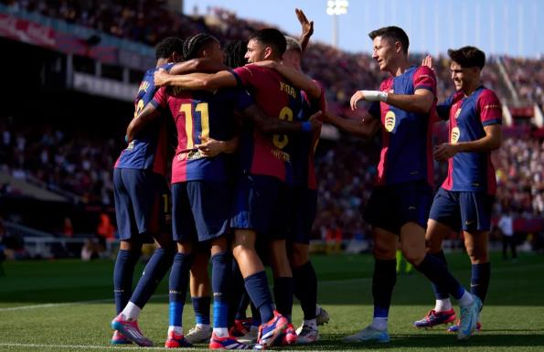 Barcelona 2024/25: Cú ăn ba lịch sử và những chiến thắng vang dội
