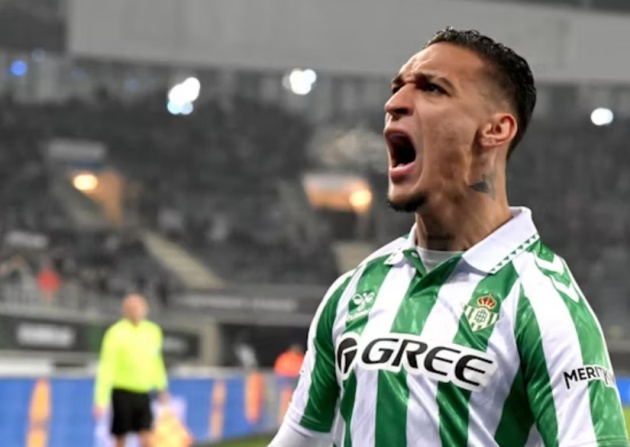 Antony: Từ thảm họa Man United đến hiện tượng Real Betis