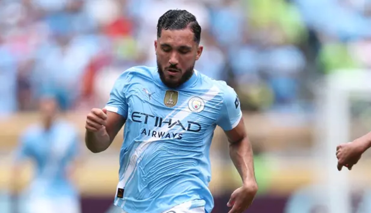 Rayan Cherki ra mắt Man City: Sự kỳ vọng và những phản hồi trái chiều