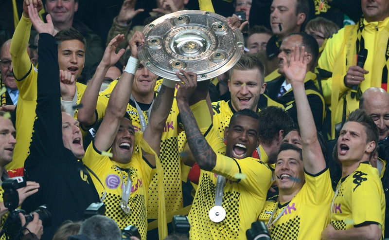 Dortmund: Nhà máy sản xuất sao, giữa tham vọng và thực tại