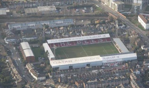 Sân vận động Gtech Community Stadium: Từ Griffin Park đến biểu tượng bóng đá hiện đại