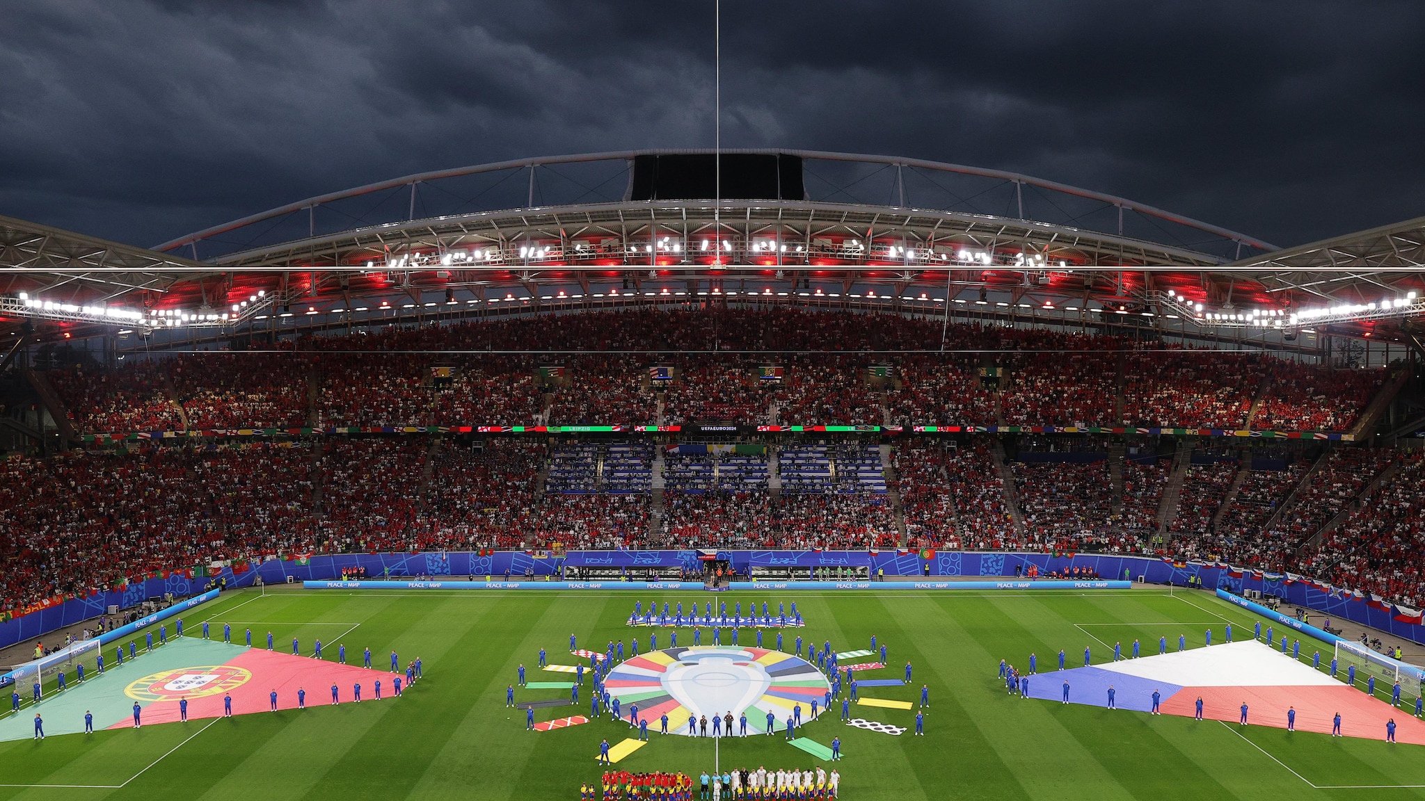 Red Bull Arena Leipzig: Huyền Thoại Phục Sinh Từ Zentralstadion
