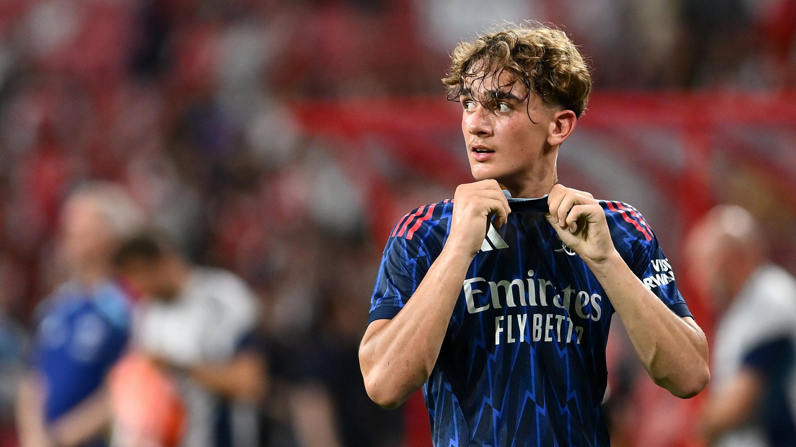Max Dowman: Viên ngọc sáng của Arsenal tỏa sáng rực rỡ